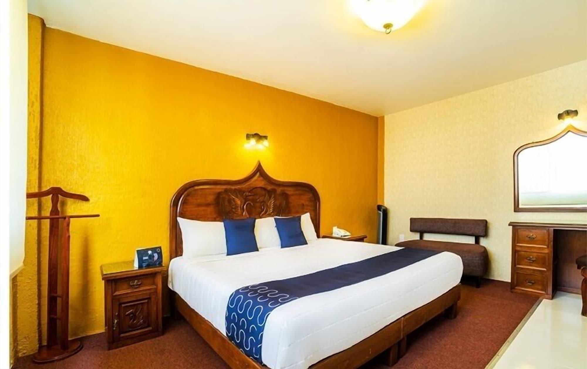 Hotel Hc Celaya  Extérieur photo
